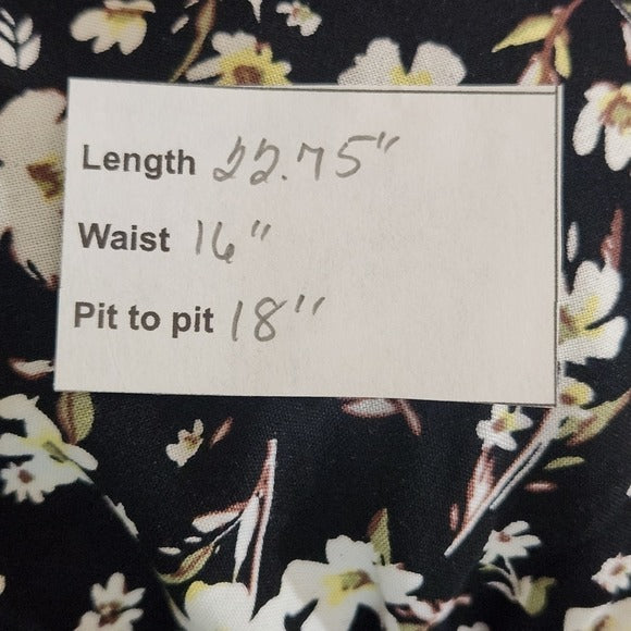 No Boundaries Black Floral Tank Top Size Large Black Floral Top New