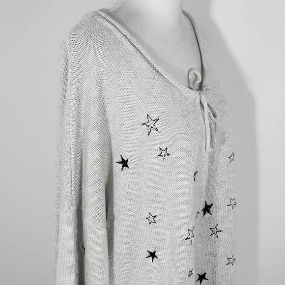 Gray and Black Star Sweater Size Large Oversized Sweater with Embroidered Stars