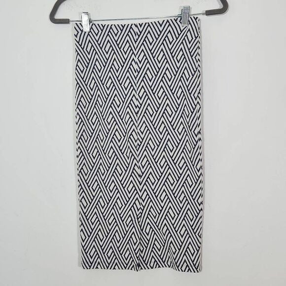 Zara Navy and White Geometric Print Stretch Pencil Bodycon Skirt Size Small