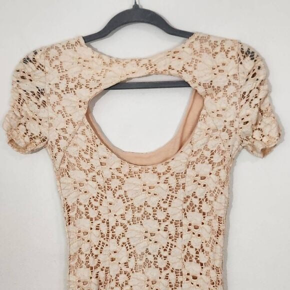 Pins and Needles Blush Bodycon Mini Dress NWT Small Romantic Bodycon Dress