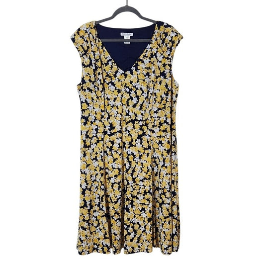 NorthStyle Yellow and Navy Floral Sleeveless Dress Size 18W Wedding Guest Dress
