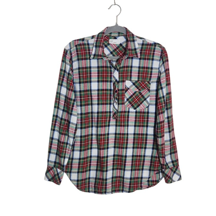 Gap Red and Green Plaid Half Button Top Size Small