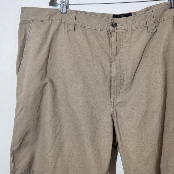 Redhead Men's Khaki Cargo Shorts NWT Size 48 Men's Cargo Shorts