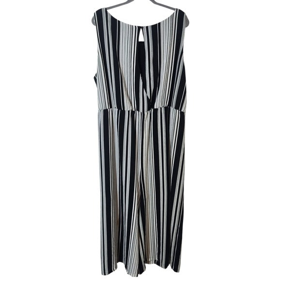 Luxology Black and White Stripe Sleeveless Jumpsuit Size 22