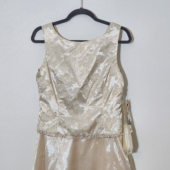 Scott McClintock Cream Formal Maxi Dress Size 10 Petite Mother of the Bride New