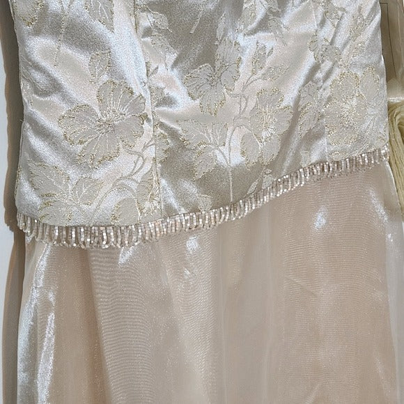 Scott McClintock Cream Formal Maxi Dress Size 10 Petite Mother of the Bride New