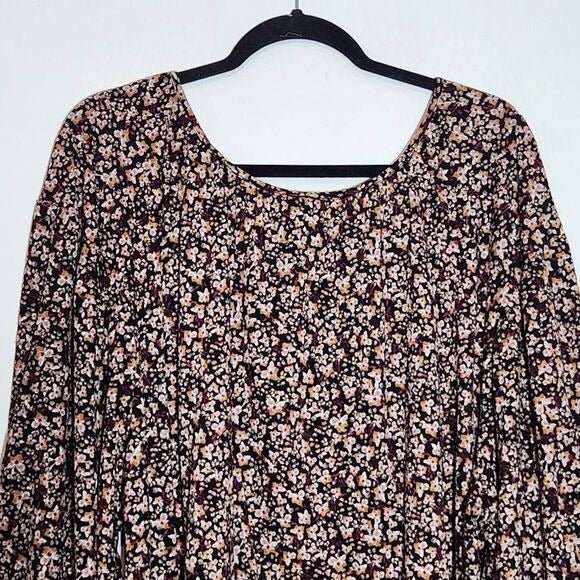 Ava & Viv Black and Brown Floral Blouse with Full Sleeves Size 4X