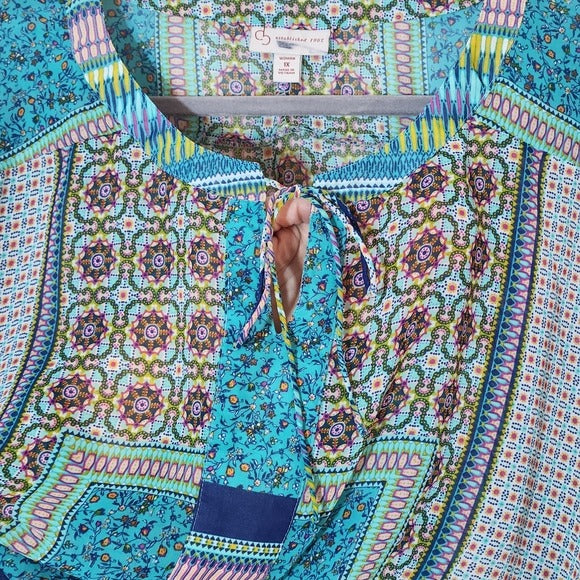Dress Barn Sheer Poncho Blouse Size 1X