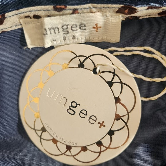 Umgee Plus Size Blue Velvet Boho Top With Embroidered Floral Sleeves Size 1X NWT