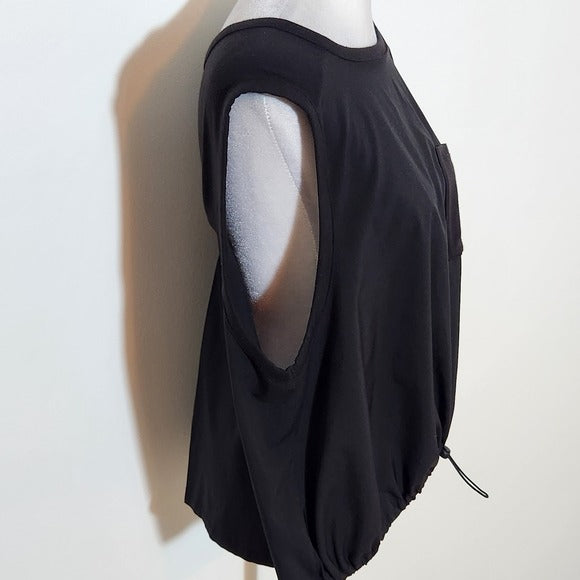 Old Navy Black Sleeveless Activewear Top Size Large Black Cropped Athletic Top