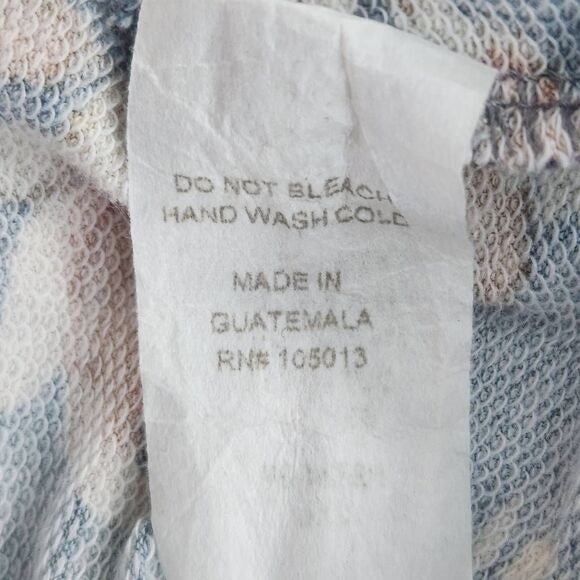 Andree by Unit Blue Floral Knit Top with Gray Raglan Sleeves Size 2X Floral Top