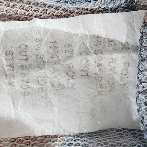 Andree by Unit Blue Floral Knit Top with Gray Raglan Sleeves Size 2X Floral Top