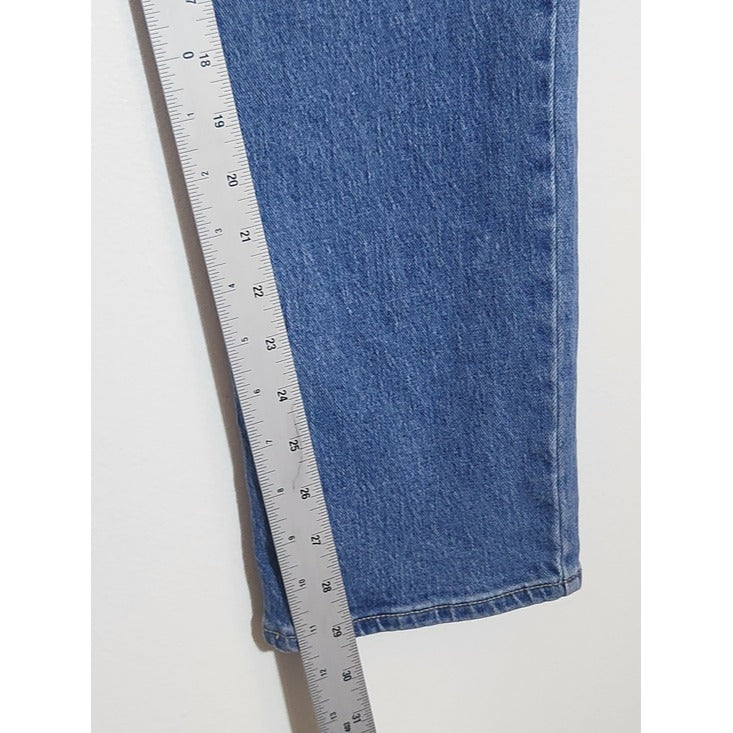 Old Navy Mid Rise The Wow Boyfriend Jeans Medium Wash Blue Size 8