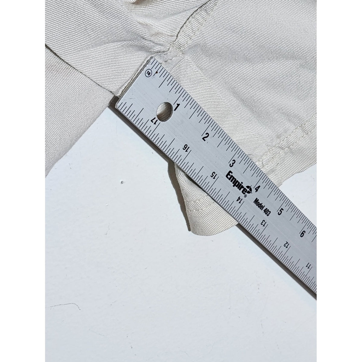 Jonathan Logan Light Khaki Pull-On Cargo Shorts Size XL NWT