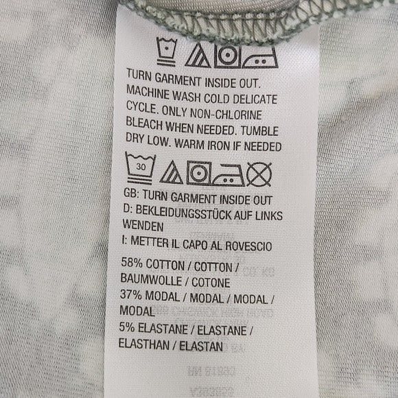 Isaac Mizrahi Green Boho Print V-Neck Tee 3/4 Sleeves Size Large