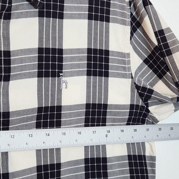 Hazzys Black and Cream Plaid Button Down Shirt Size Large