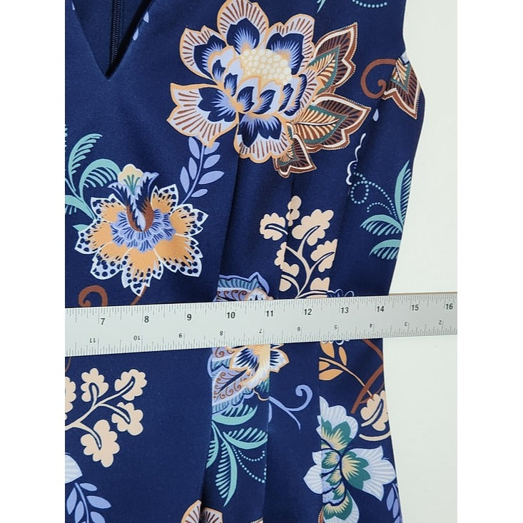 Vince Camuto Blue Floral Fit and Flare Dress Size 4 Wedding Guest Dress