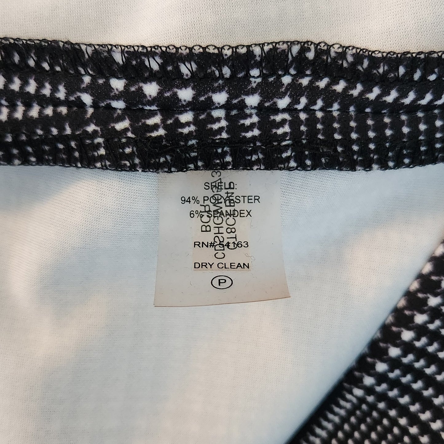 Calvin Klein Black and White Houndstooth Sheath Dress Size 4P