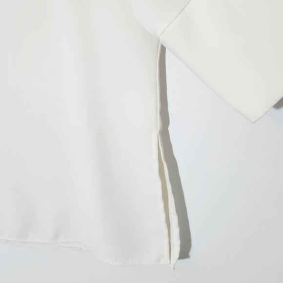 Amanda Uprichard Cream Blouse with Full Elbow Sleeves Size Medium