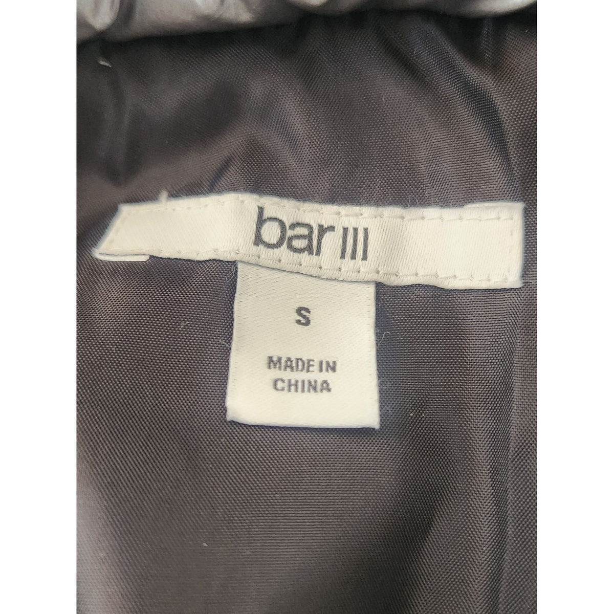 Bar III Metallic Silver Cropped Puffer Jacket Size Small Flaw