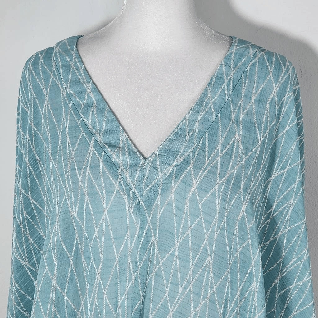 Elizabeth Crosby Blue Dolman Sleeve Blouse Size Small Poncho Style Top