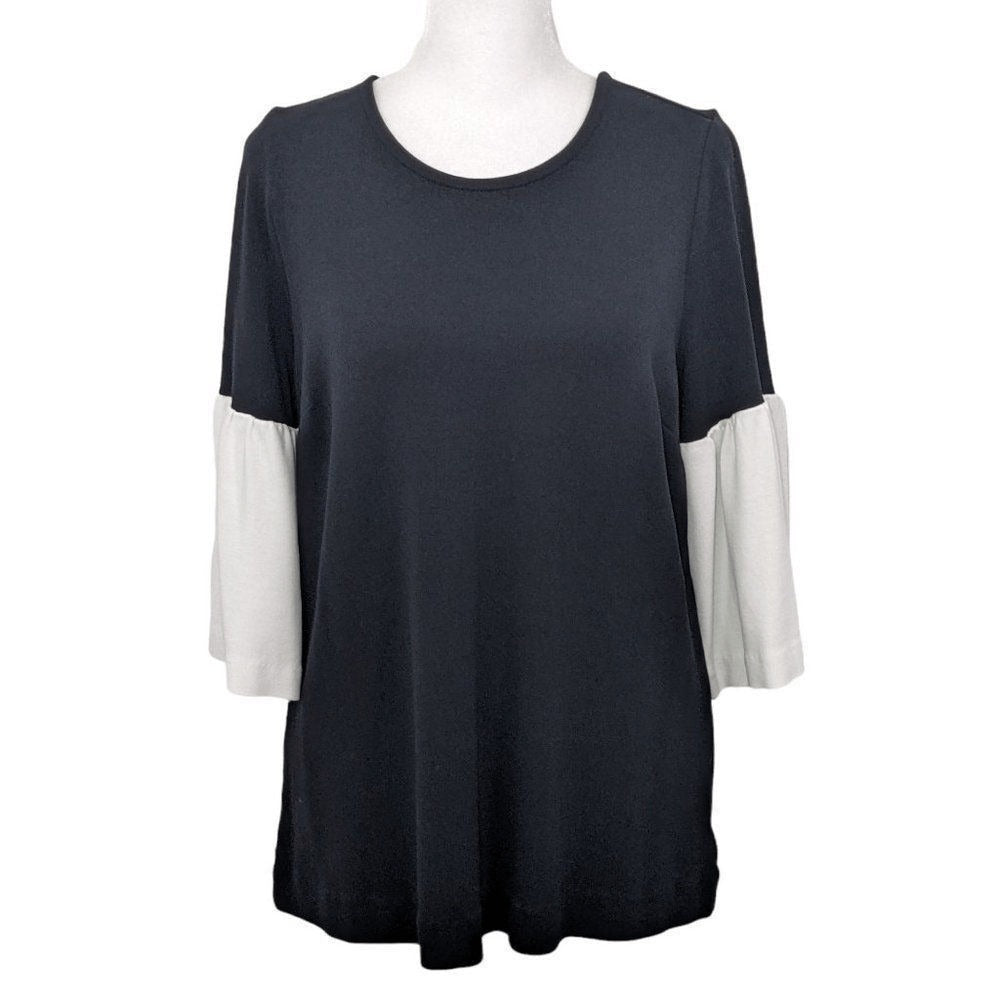 Crown & Ivy Cream and Black Top with Statement Sleeves Size Small