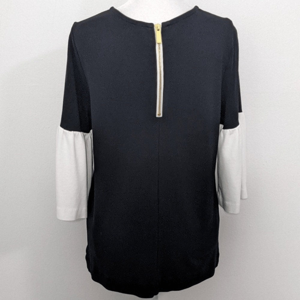 Crown & Ivy Cream and Black Top with Statement Sleeves Size Small