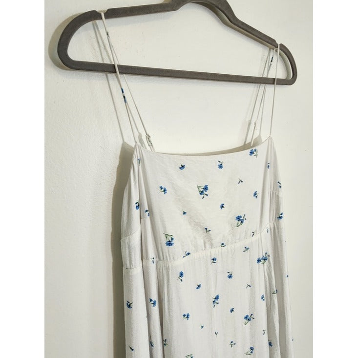 H&M Blue and White Floral Maxi Dress Size Large
