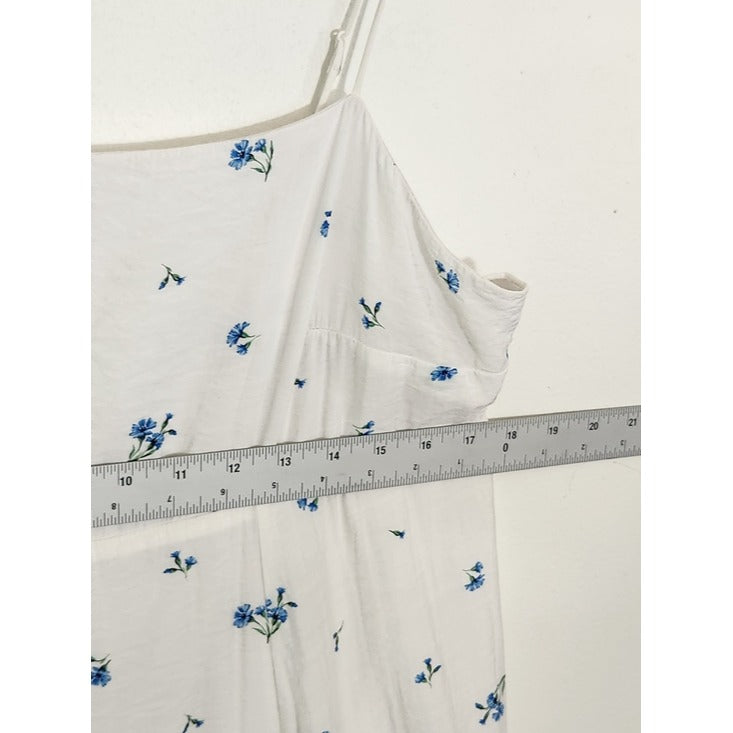 H&M Blue and White Floral Maxi Dress Size Large
