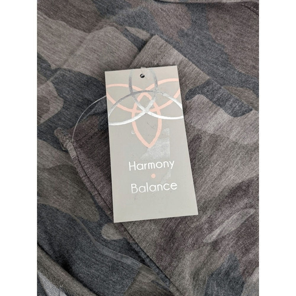 Harmony Balance Camo T-Shirt NWT Size Small Yoga Camo Top