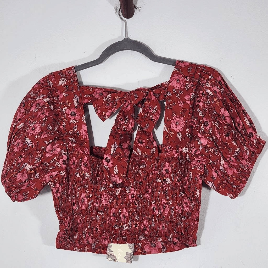 Band of the Free Red and Pink Floral Boho Crop Top Size Small NWT Red Crop Top