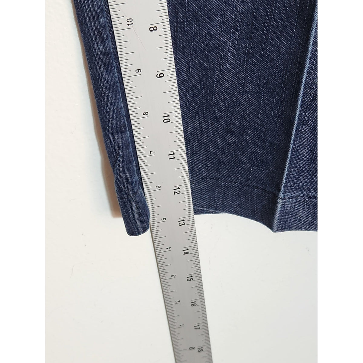 Express Editor Dark Wash Denim Bermuda Shorts Size 8 Long