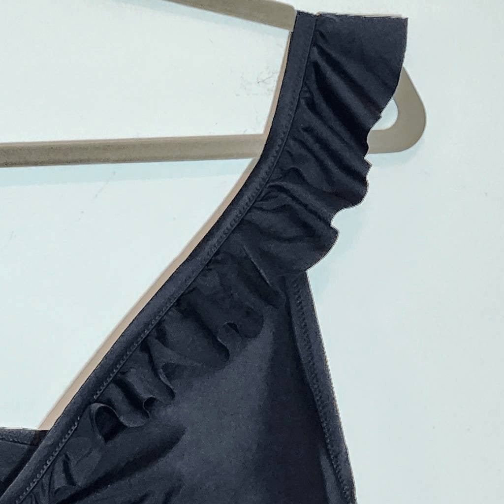 Aerie Black Ruffle Bikini Top NWT Size XL Black Triangle Bikini Top