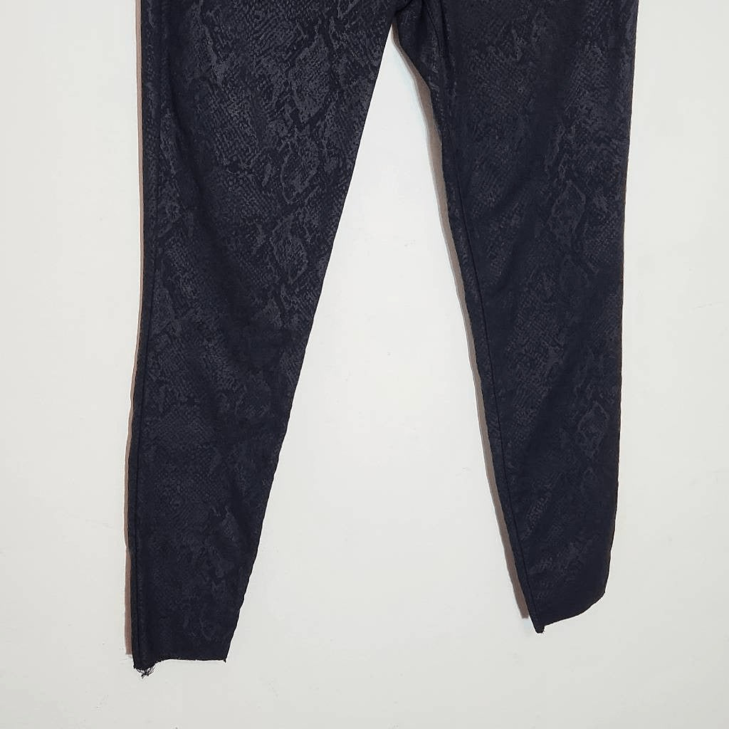 Kut from the Kloth Black Snakeskin Print Ankle Jeans Size 8 Black Skinny Jeans