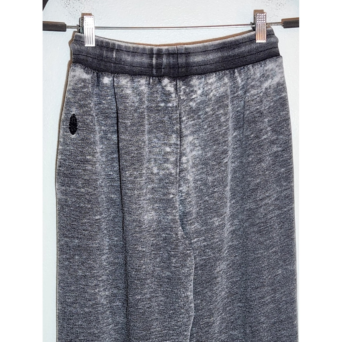 Free People Movement Gray Distressed Pull-On Cropped Drawstring Pants Size XS