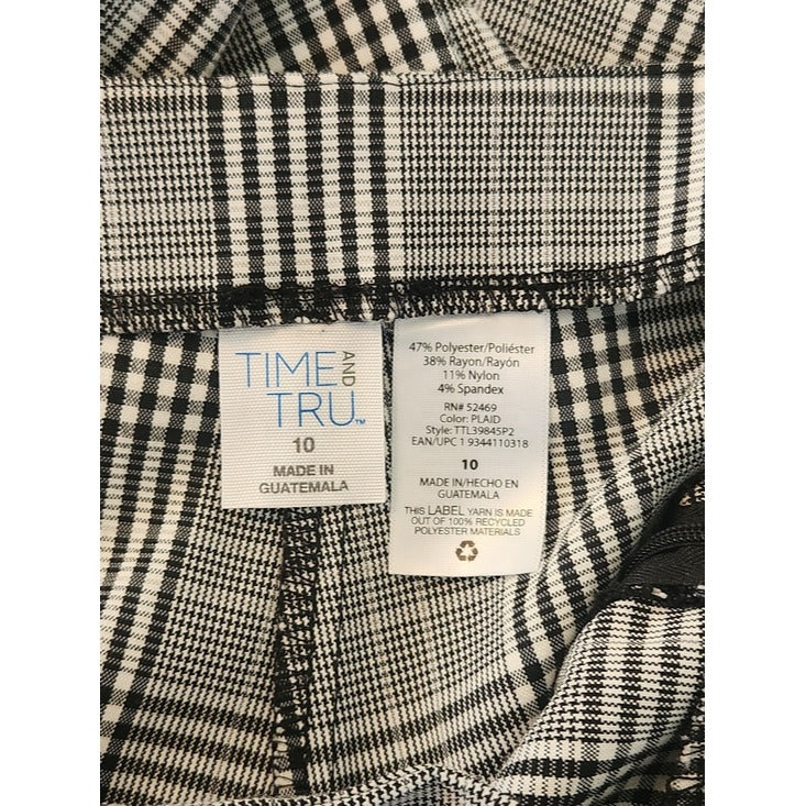 Time and Tru Black and White Plaid Ankle Pants Size 10