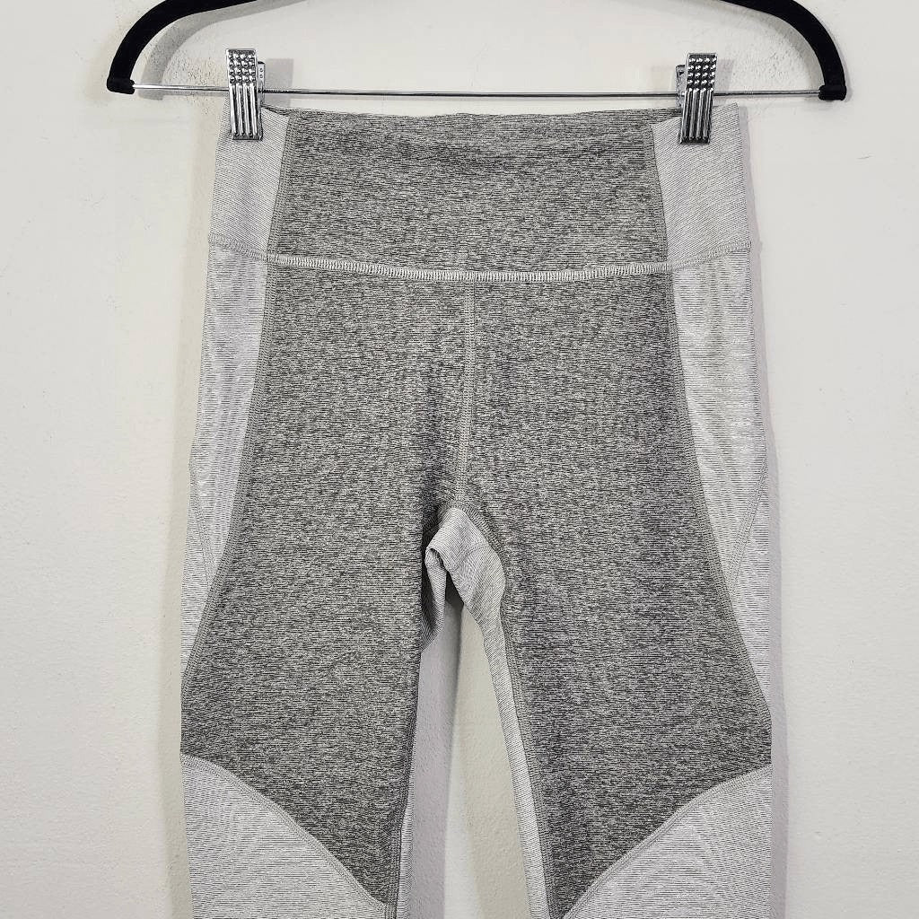 Outdoor Voices Gray Athletic Cropped Leggings NWT Size XS Gray Athletic Leggings