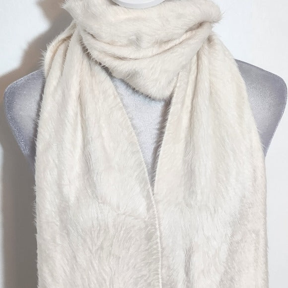 Cejon Cream Faux Fur Scarf with Fringe 8 x 74
