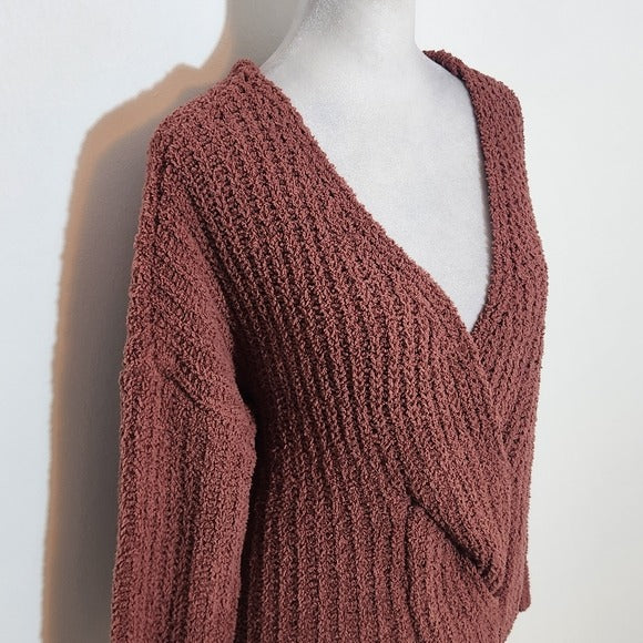 Daytrip Dusty Rose Knit Sweater with Twist Detail Size Medium Pink Sweater