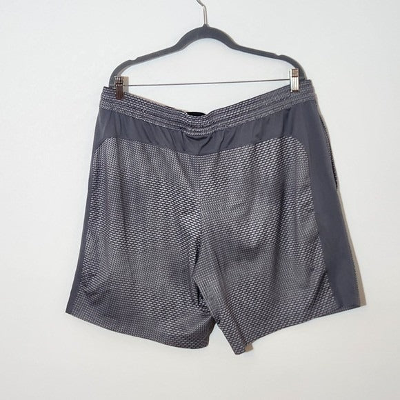 Under Armour Men's Gray Athletic Shorts Size XXL Gray Under Armour Shorts