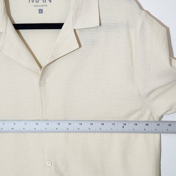 BoohooMAN Mens Cream Ribbed Button-Down Shirt Size Large NWT