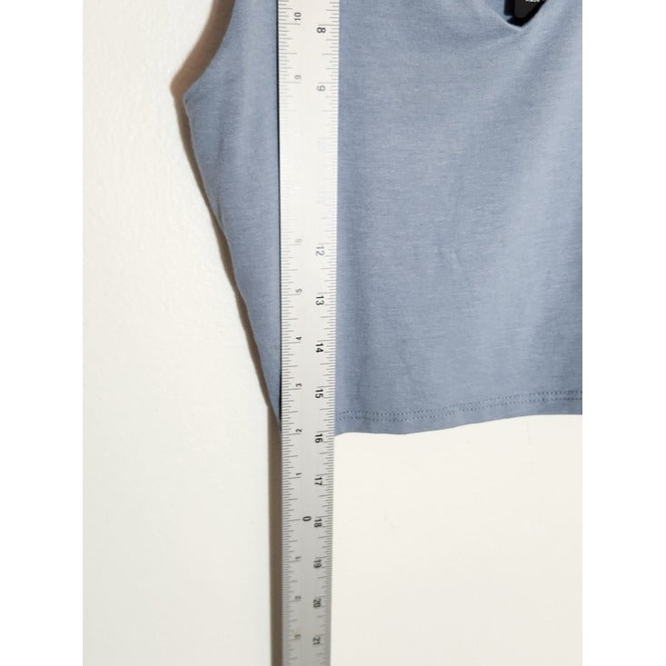 Lulus Blue Sleeveless V-Neck Cropped Tank Top Size Medium NWT