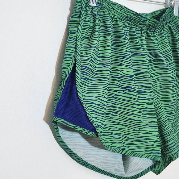 Nike Green and Navy Running Shorts Size Medium Nike Women's Shorts