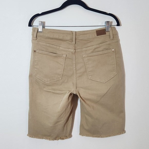 Judy Blue Khaki Bermuda Shorts with Cut-Off Hem Size Large