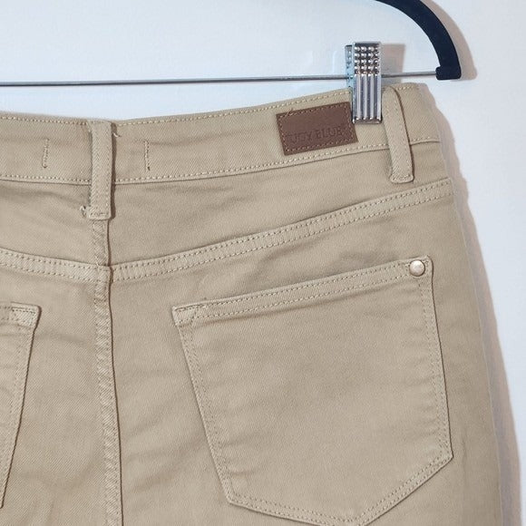 Judy Blue Khaki Bermuda Shorts with Cut-Off Hem Size Large