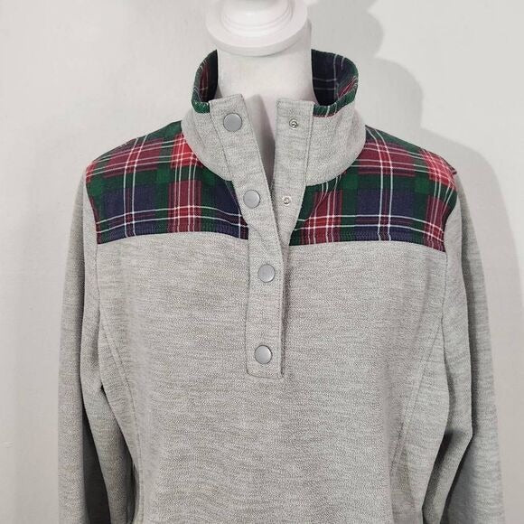 Crown & Ivy Gray Tartan Plaid Fleece Pullover Size Large Plaid Preppy Pullover