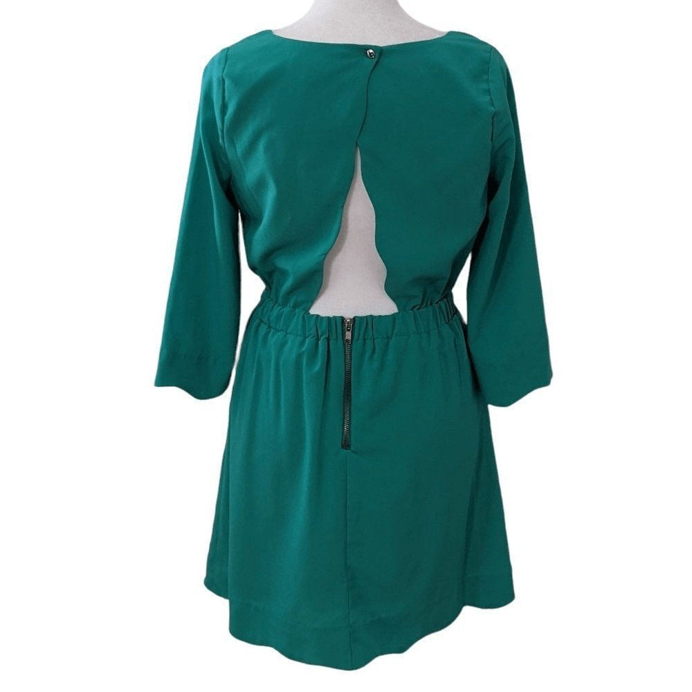 Gianni Bini Green Mini Dress with Back Cutout Size 1 Green Wedding Guest Dress