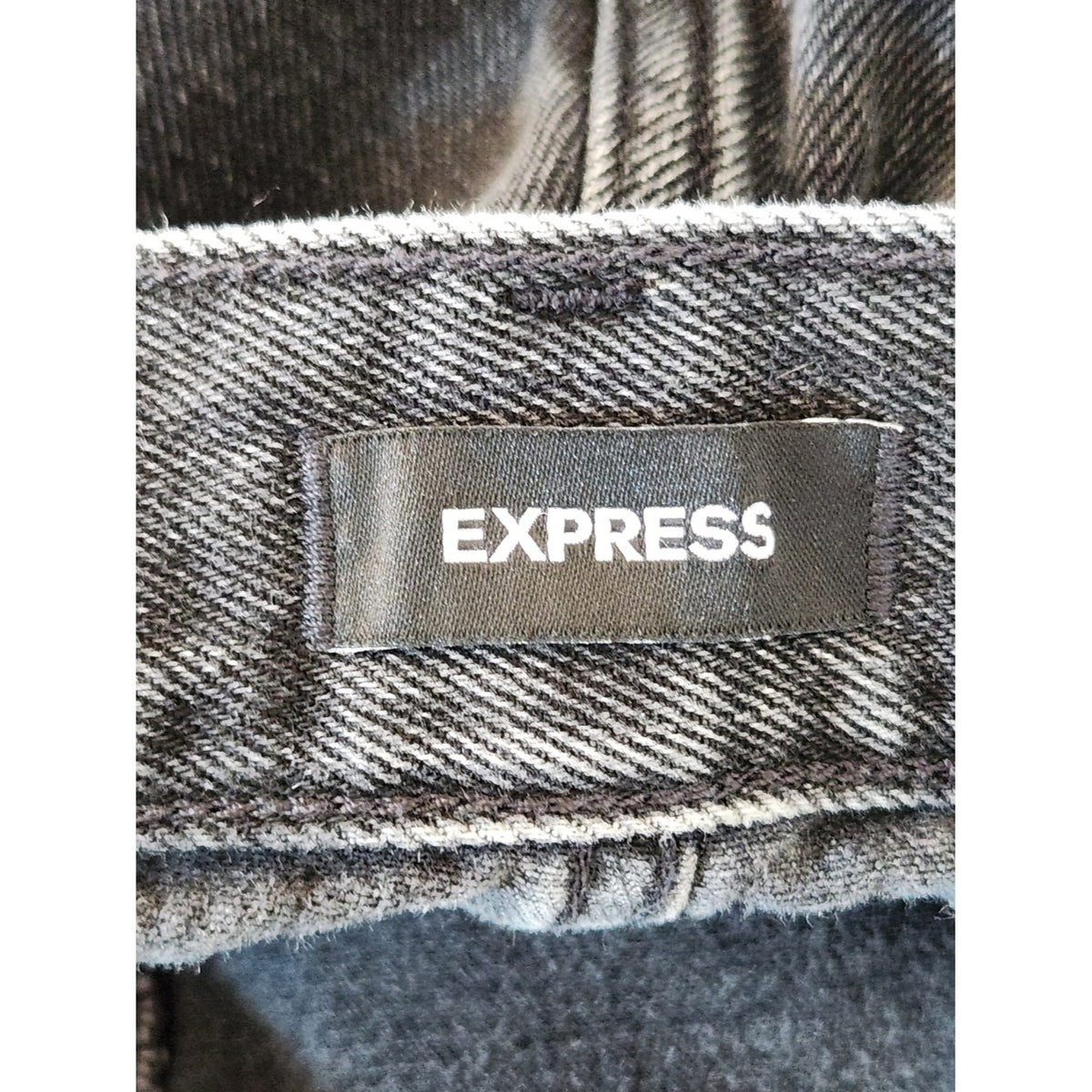 Express Black Denim 70s Flare Jeans Mid Rise Distressed Size 6 Short