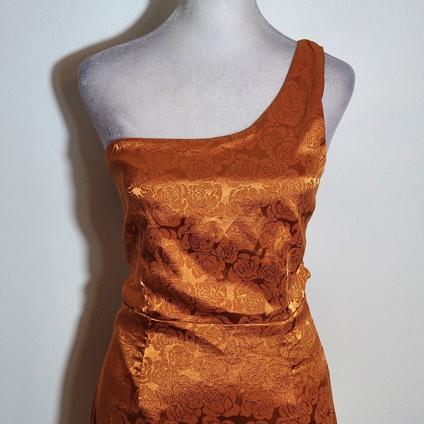 Lucy in the Sky Orange One Shoulder Mini Dress Size Small
