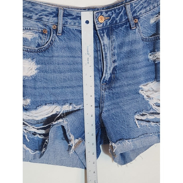American Eagle Tomgirl Distressed Denim Shorts Medium Wash Size 14